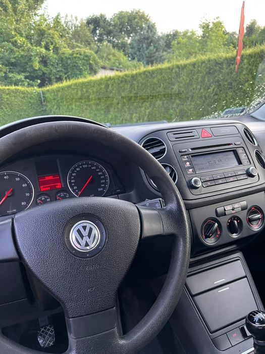 Volkswagen golf 5 plus z gazem