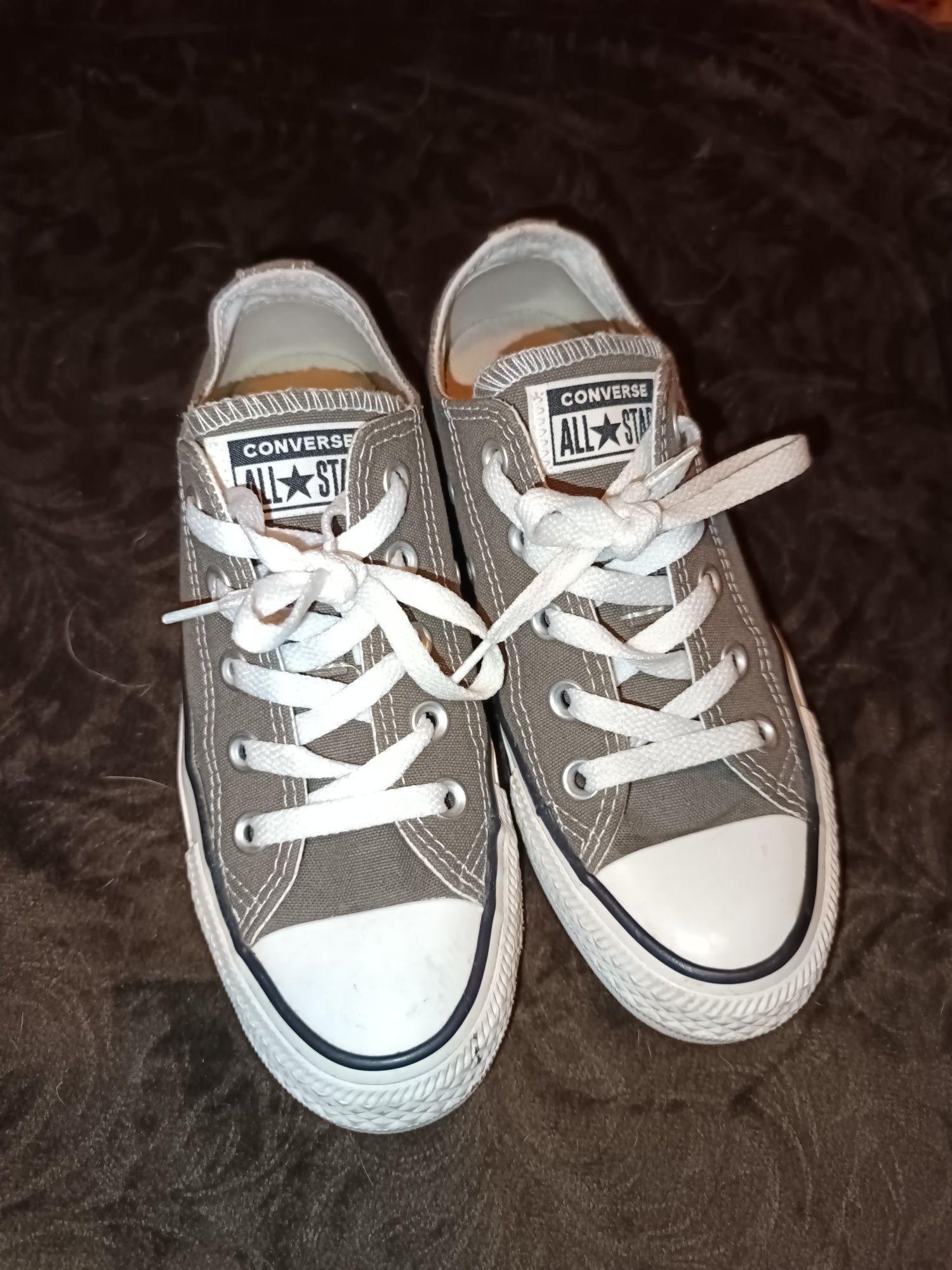 All star cinzentas tamanho 35