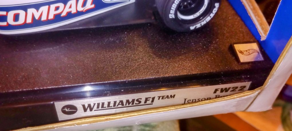 Model Hot Wheels Williams F1 FW22 Jenson Button skala 1 18