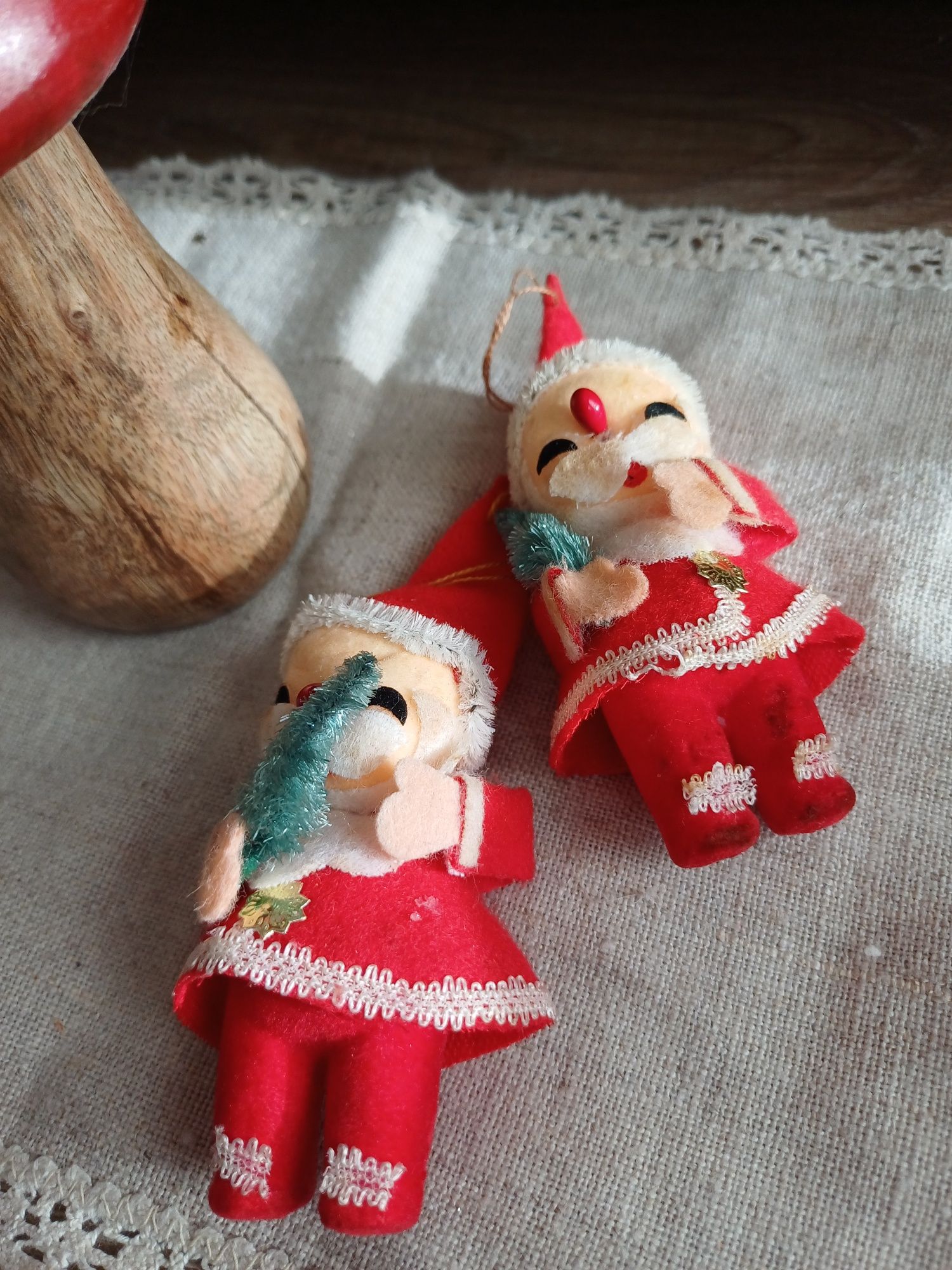 Zawieszki na choinkę prl vintage Mikołajem Mikołajki ozdoby bombki