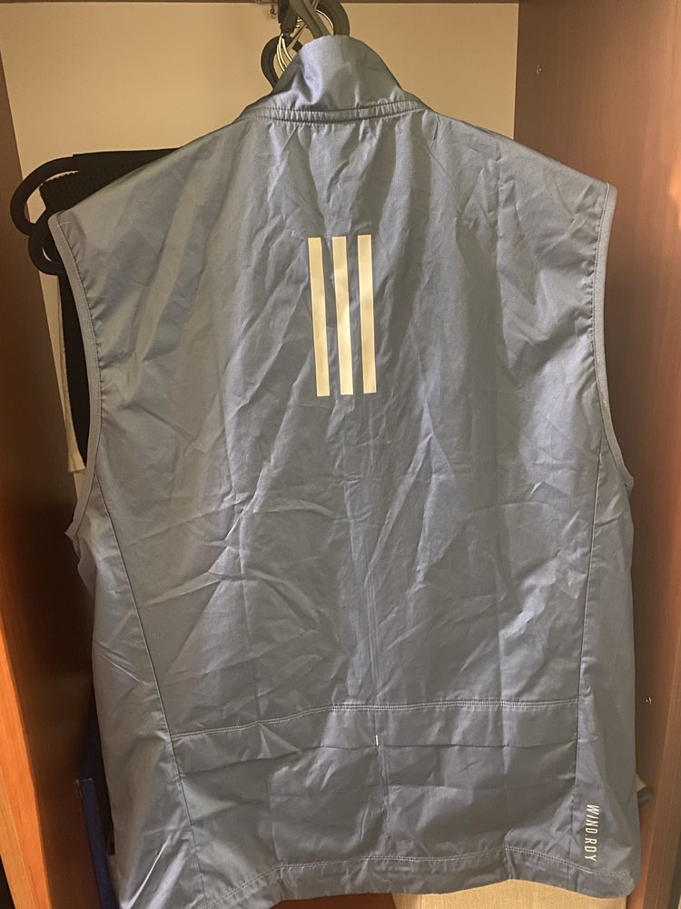 Легка жилетка Adidas для бігу