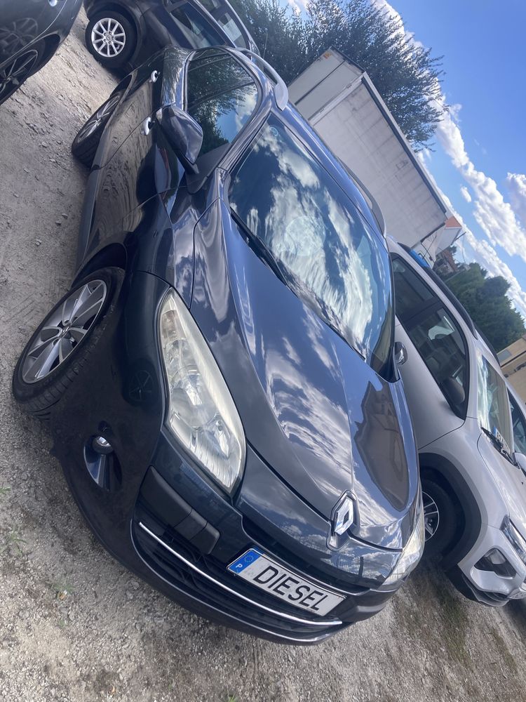 Renault Megane sports tourer 1.5 dci 110 cv