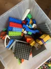Lego duplo duze pudlo plus łódka playmobil