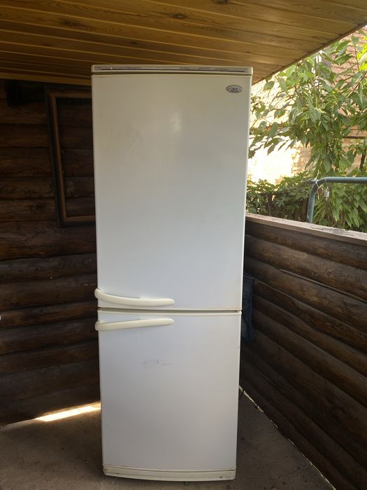 холодильник бу атлант