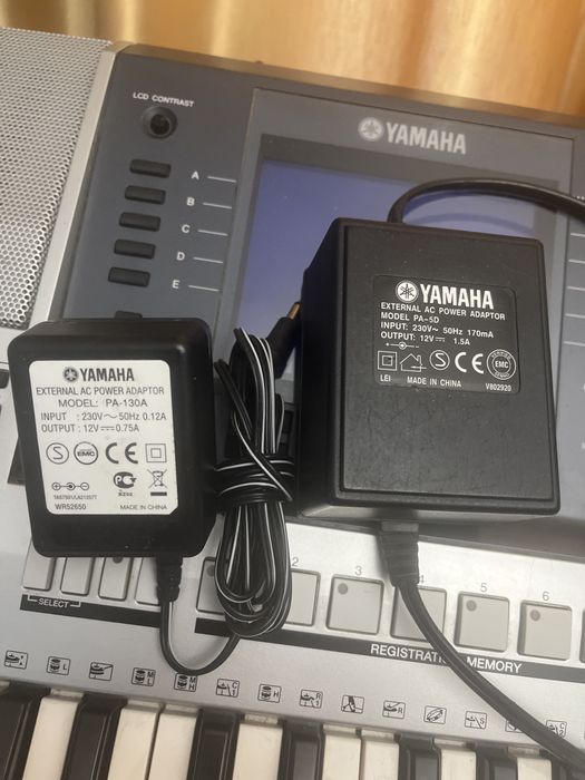 БЛОКИ живлення «Yamaha»та інші різні для синтезаторів