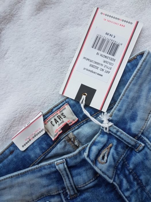Nowe świetne spodenki jeansowe Cars Jeans 10 134/140 krótkie