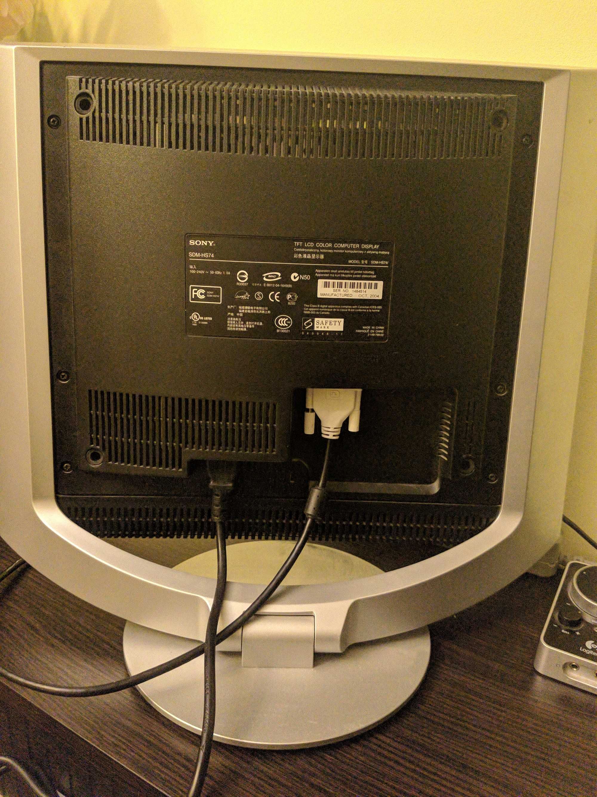 Монитор SONY SDM-HS74 TFT LCD Color computer display, 17"