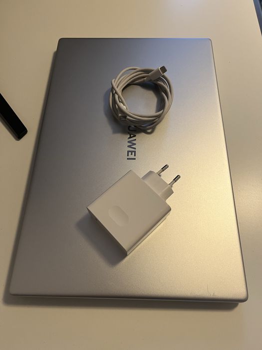 Laptop Huawei MateBook D 15 i5-10210U/8GB/512/Win11 srebrny