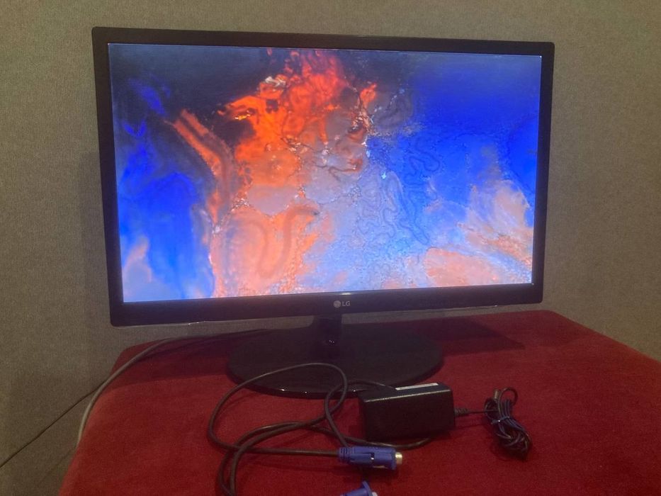 Б/в монітор LG 22M38A-B • 21,5″ Full HD • VGA • Хороший стан