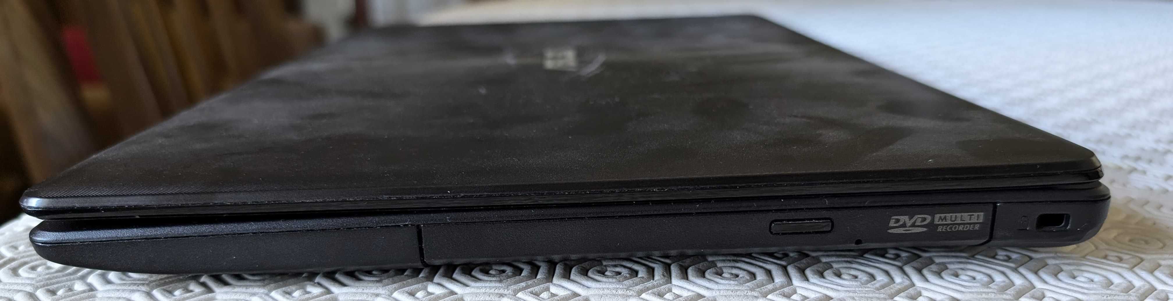 Portátil ASUS X552L