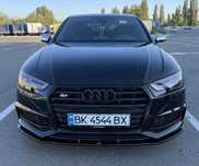 Решетка радиатора Audi A1 A3 A4 A5 A6 A7 A8 Q3 Q5 Q7 TT Ауді решітка