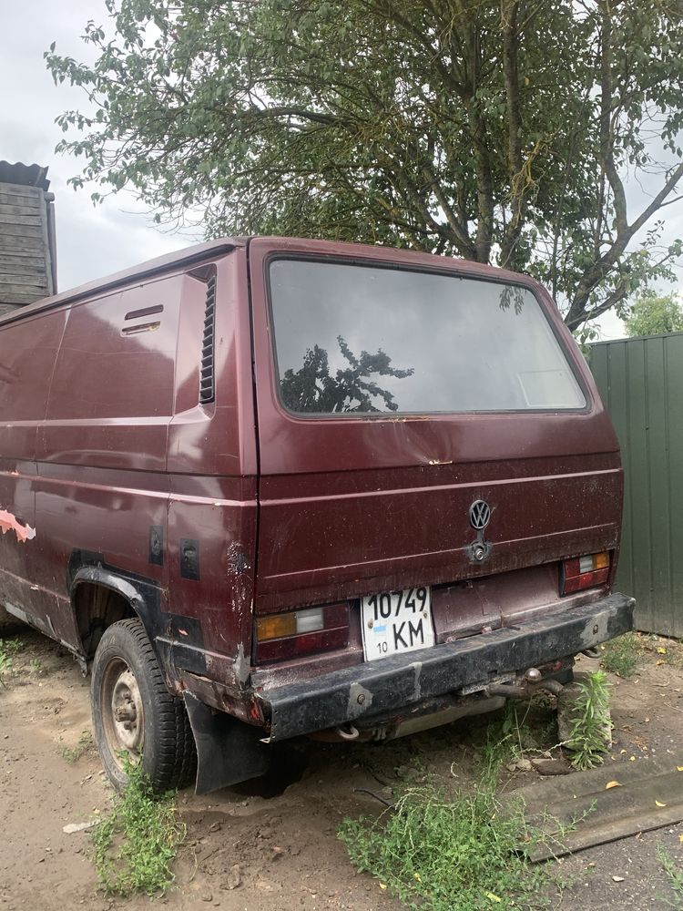 Transporter T3 Транспортьор т3