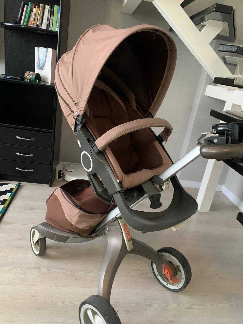 Коляска Stokke v4 2 в 1