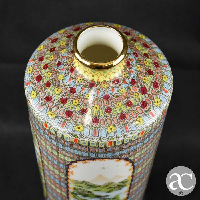 Jarra / Garrafa em porcelana da China decoração oriental