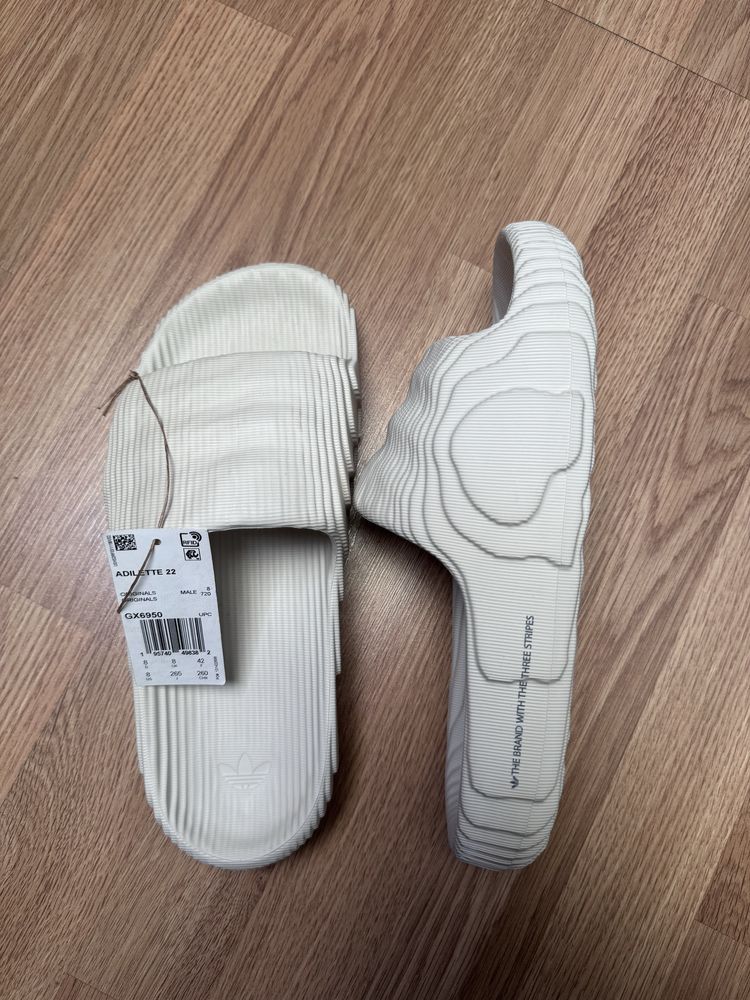 ОРИГІНАЛ шльопанці тапки adidas adilette 22 beige