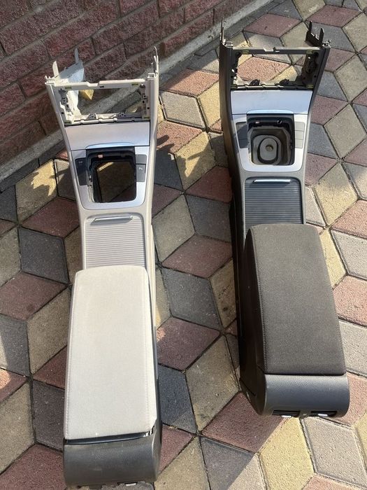 Підлокітник Volkswagen Passat B6 та інше 2005-2010р Європа Оригінал