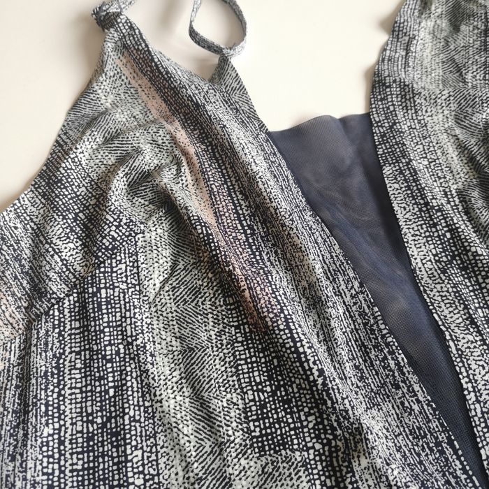 Piękne elastyczne body z siateczką H&M 40