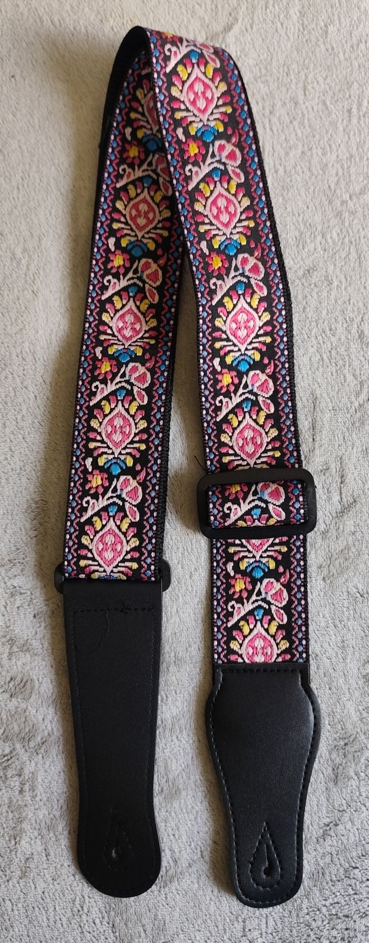 Pasek gitarowy nowy