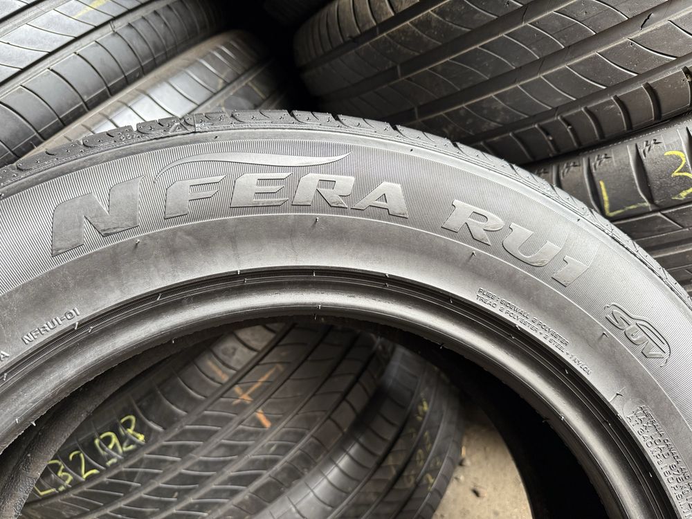 Літні шини 235/60 R18 Nexen NFera RU1 SUV 2шт. 7,8мм 99%