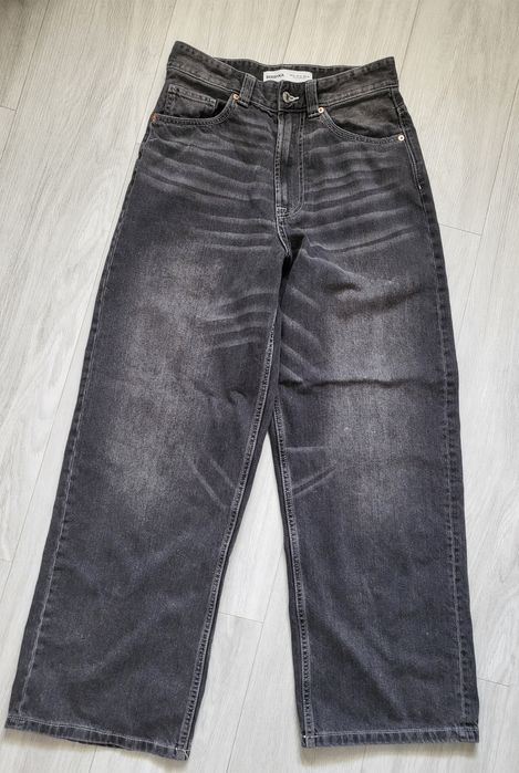 Spodnie męskie BERSHKA rozm 38 jak nowe
