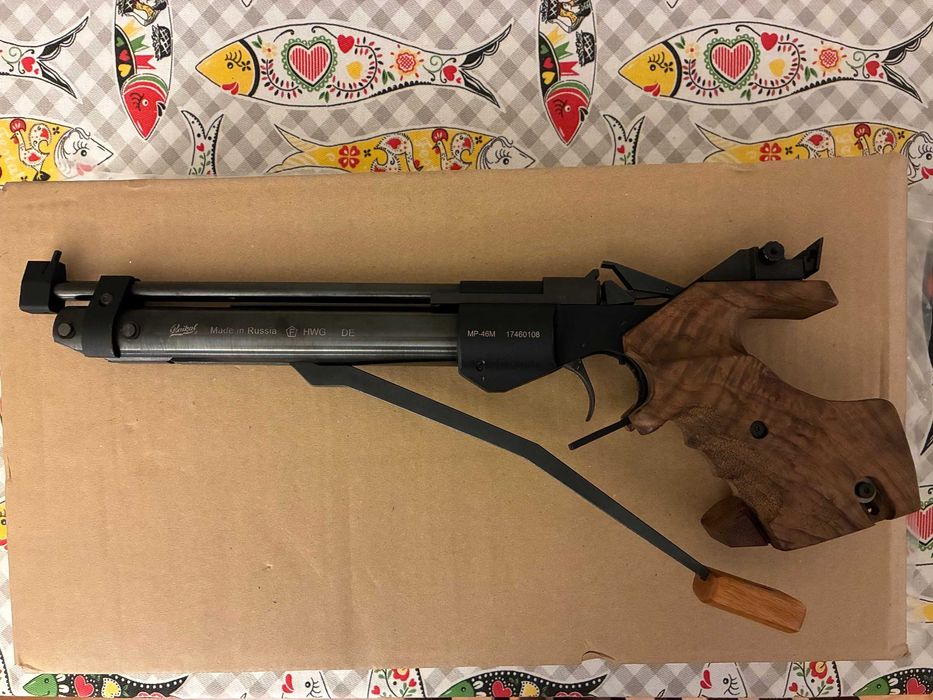 Pistola ar comprimido Baikal MP46-M chumbo 4.5mm