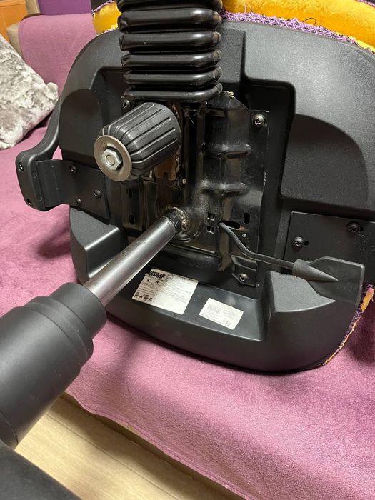 Кресло офісне під ремонт