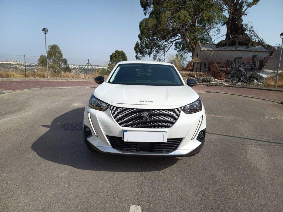 Peugeot E-2008 Allure