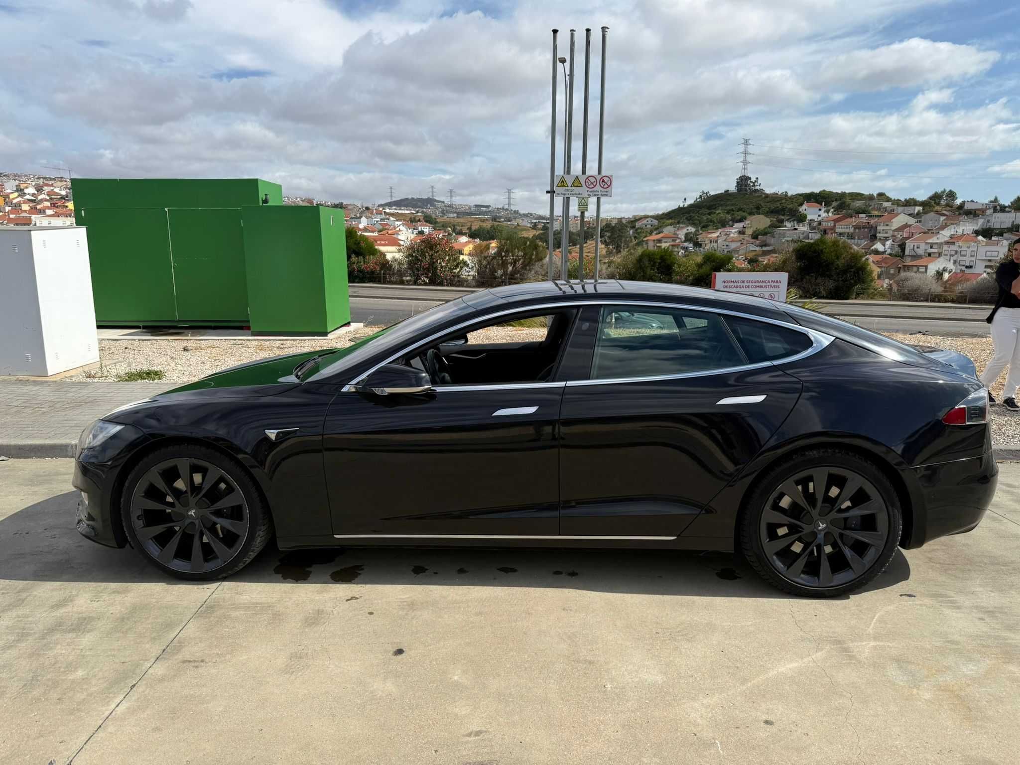 Tesla Model S - 2018