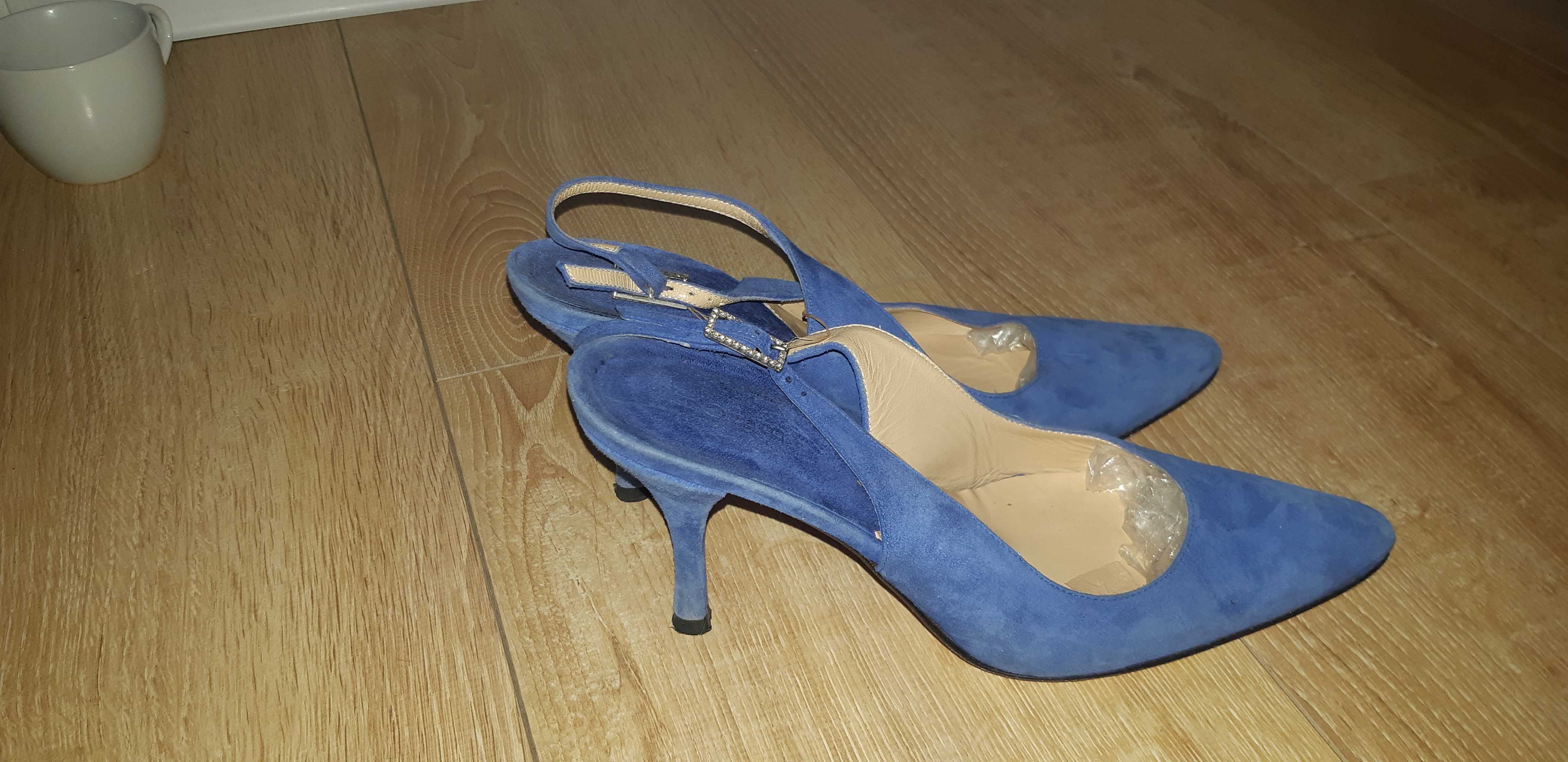 Buty Sandałki niebieskie Hobbs r.39