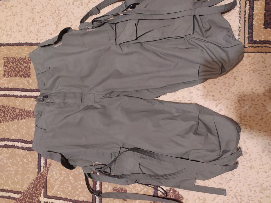 Бриджи летние  продам 2 пары