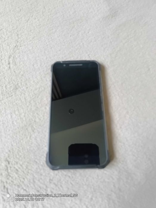 Smartfon Hammer Construction