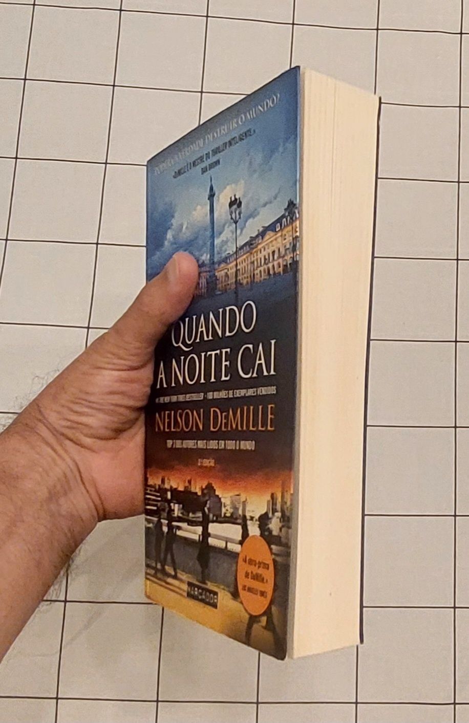 Portes grátis.      (Oferta 25% - 2° livro)