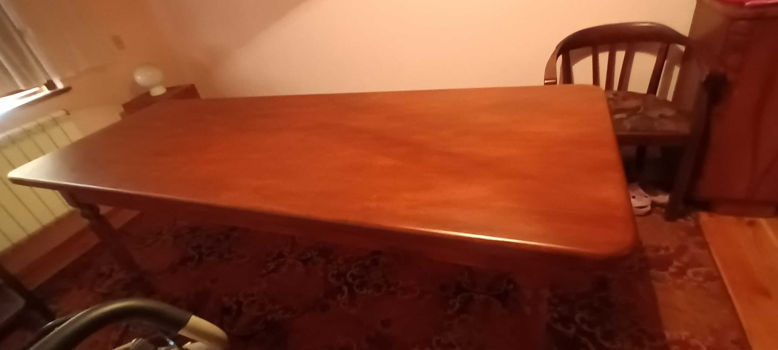 Stół drewniany duży