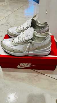 Nike Waffle one ltr