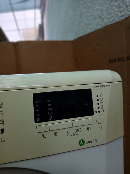 Excelente oportunidade máquina de lavar roupa.