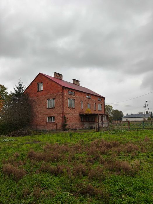 Posesja z działką 35ar