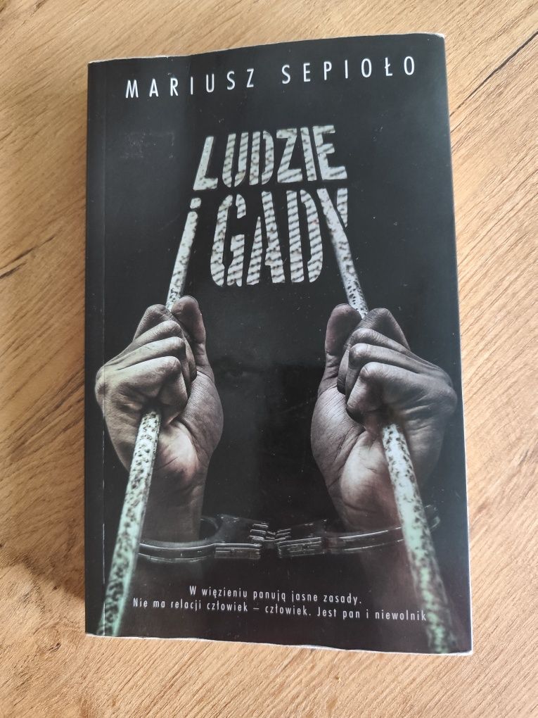 Ludzie gady - Mariusz Sepioło