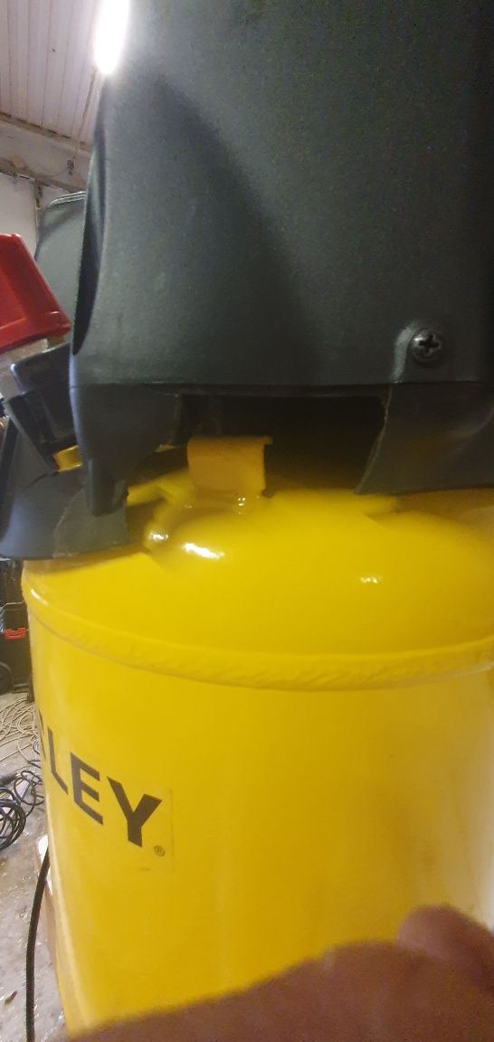 Kompresor stanley 24l
