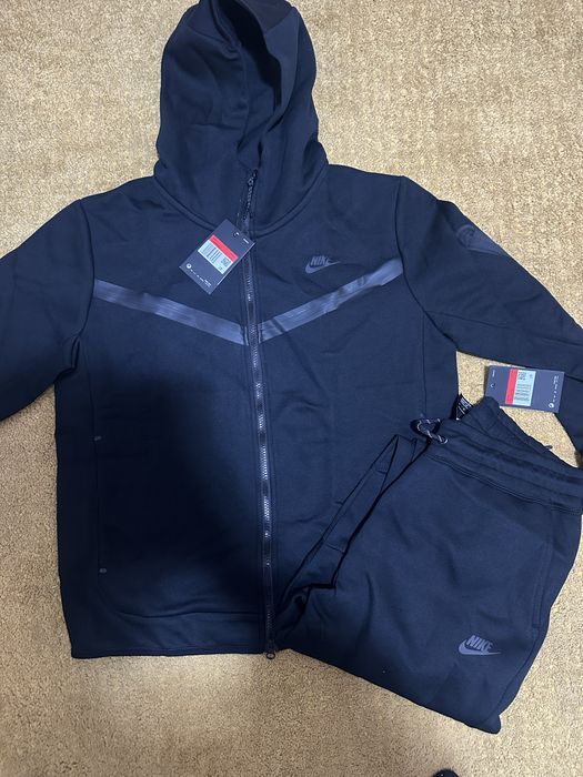 Nike tech fleece