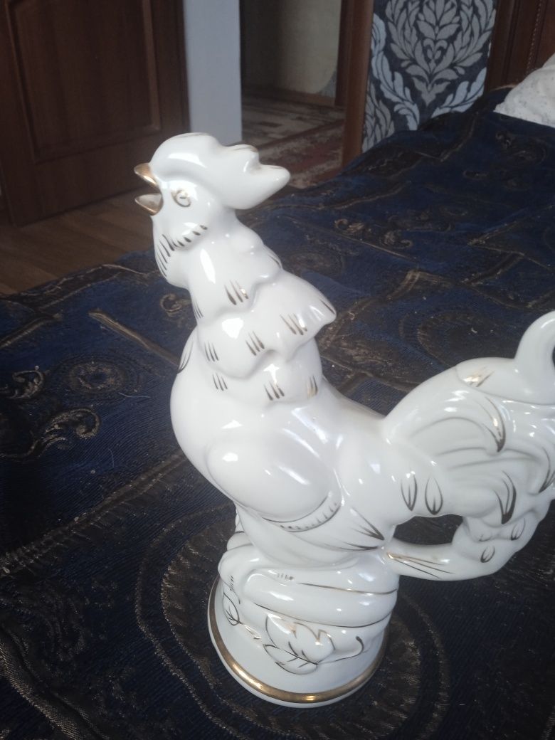 Продам статуетку - штоф півня