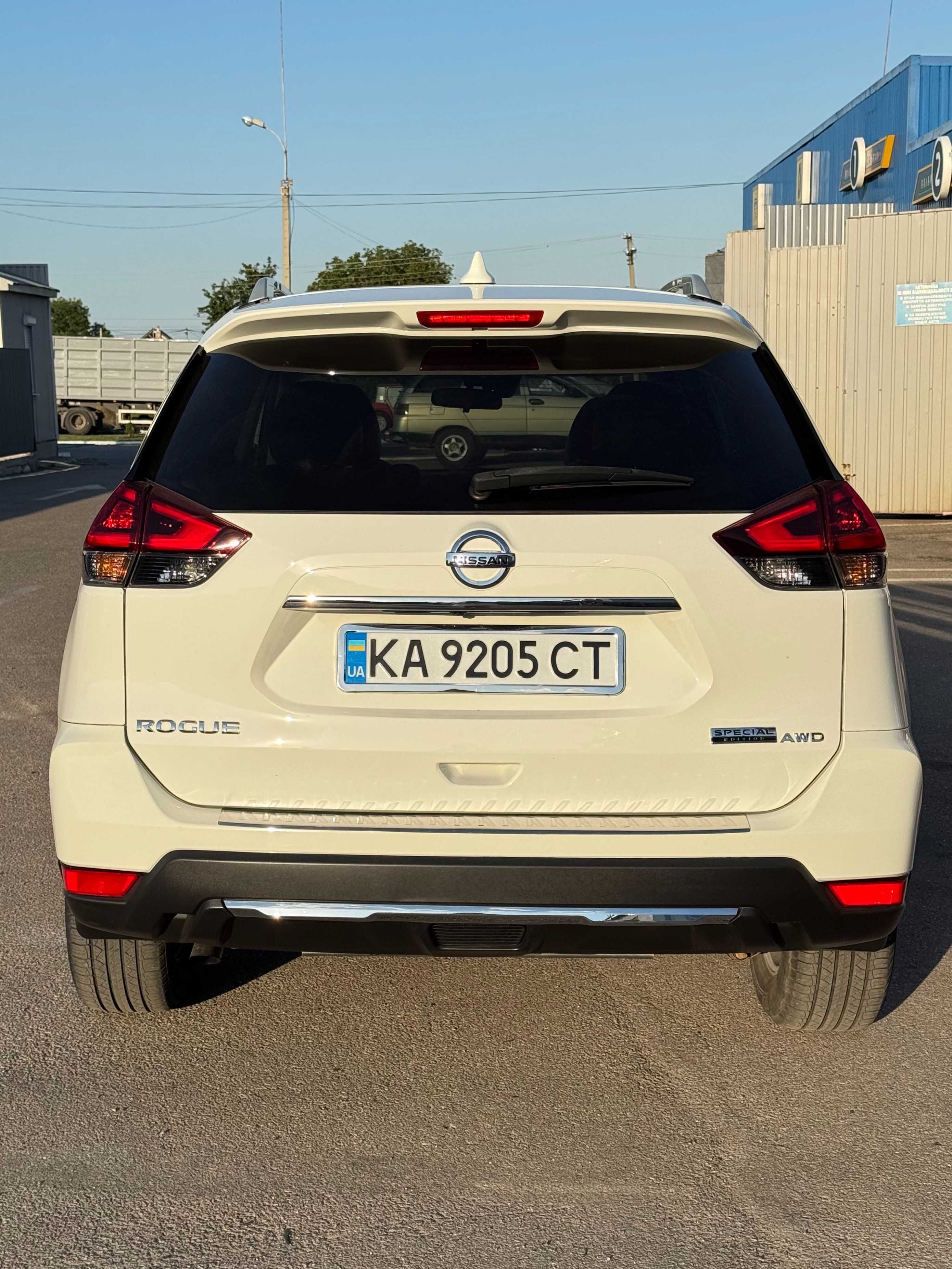 Nissan Rogue AWD 2020 2.5