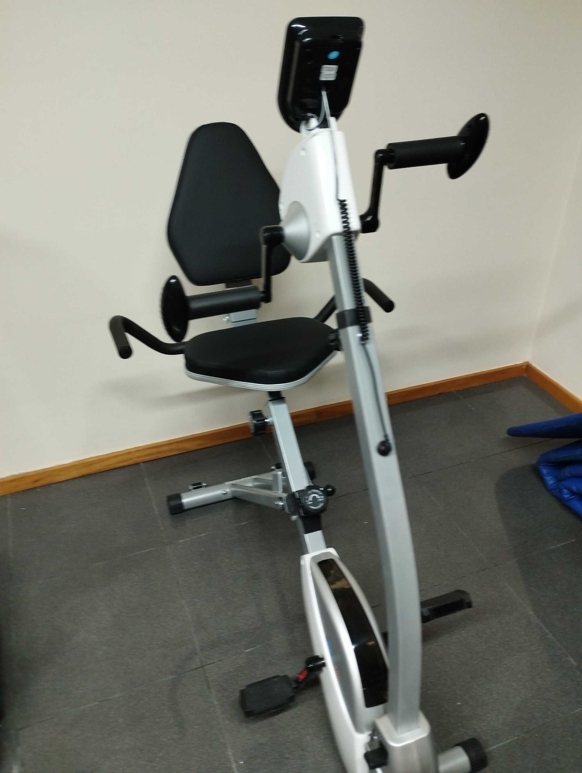 Bicicleta Dual Fit estática. Desdobrável Modelo ST2933-61