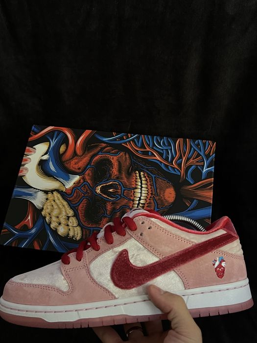 Nike Dunk Strangerlove valentine days
