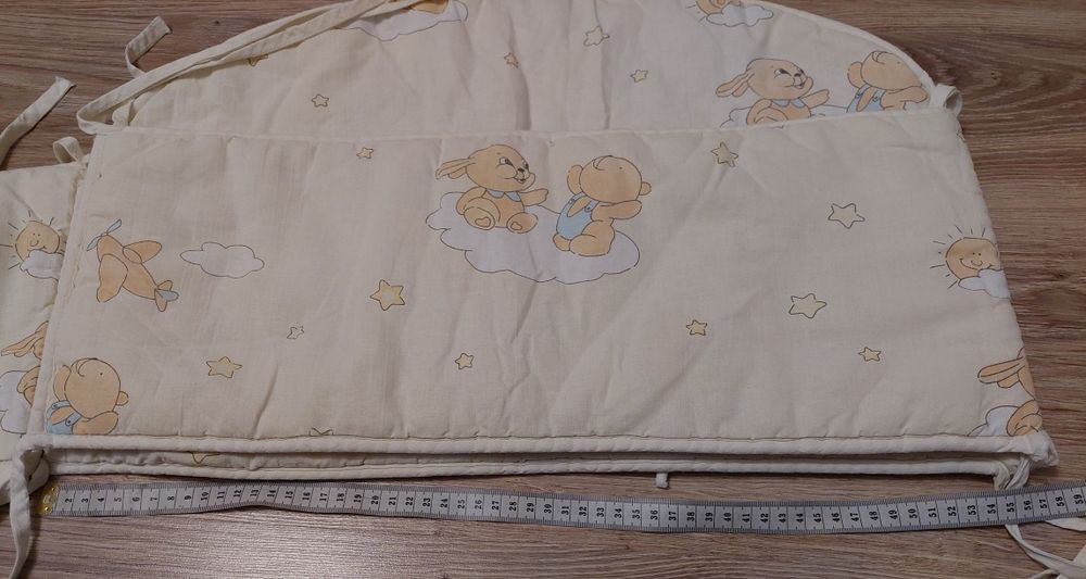 Ochraniacz do łóżeczka