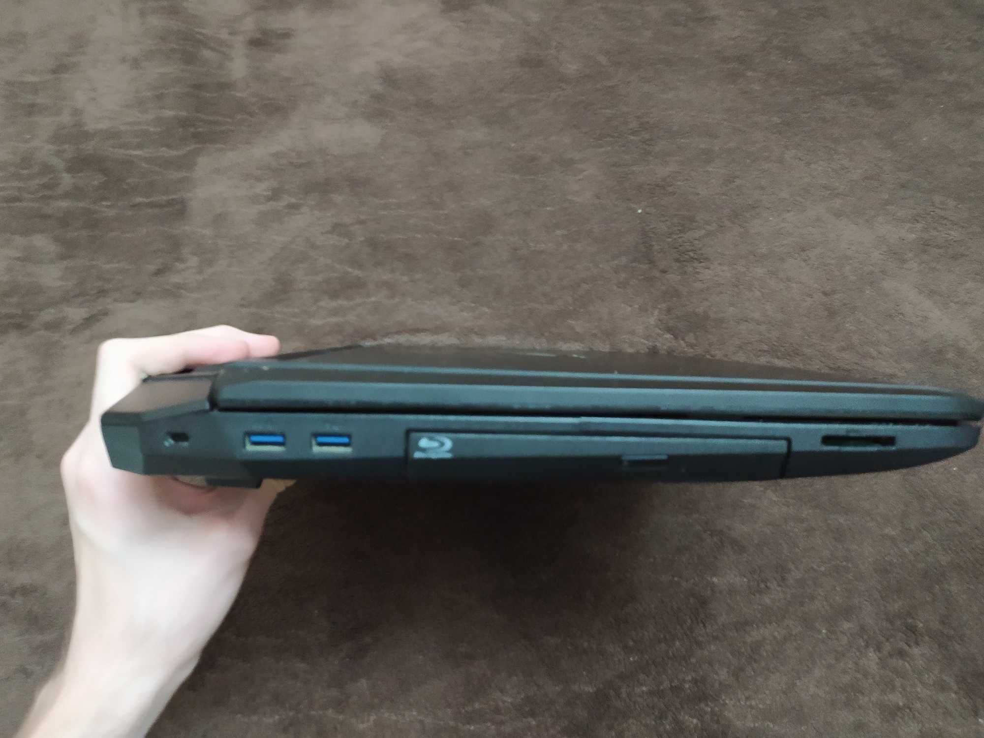 Ноутбук Asus G750JX