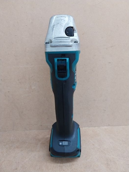 Makita DGA504 Akumulatorowa Szlifierka Kątowa Brushless 18V 2017r