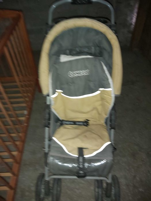 Mam do sprzedania 2 wózki oraz łóżeczko