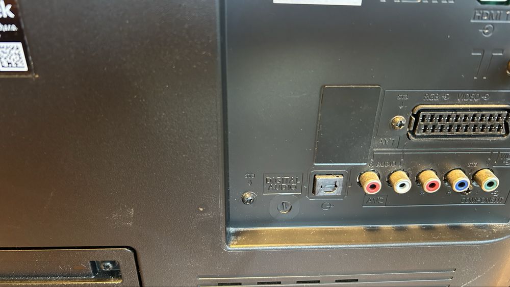 Televisão Panasonic TX-L32B6E