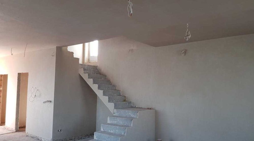 Tynki Maszynowe Gipsowe Cementowo-Wapienne,Gliniane ,Wylewki