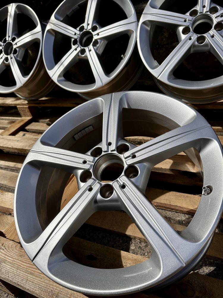 Alufelgi OE Mercedes 17 cali 5x112 CLA, A, B Czujniki !! Super stan !